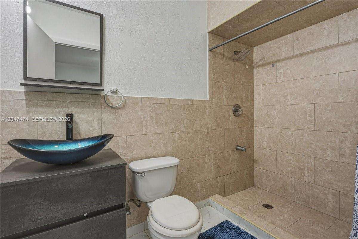 Hialeah |   N/A | Picture 23