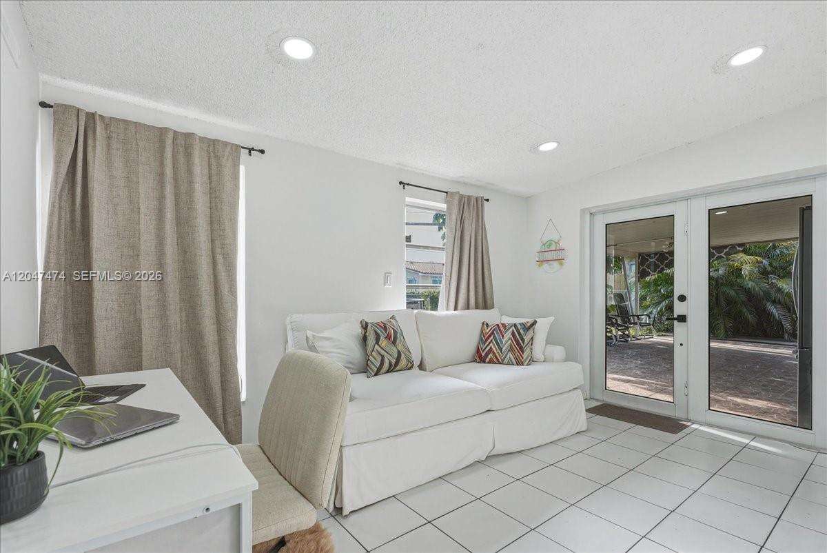 Hialeah |   N/A | Picture 6