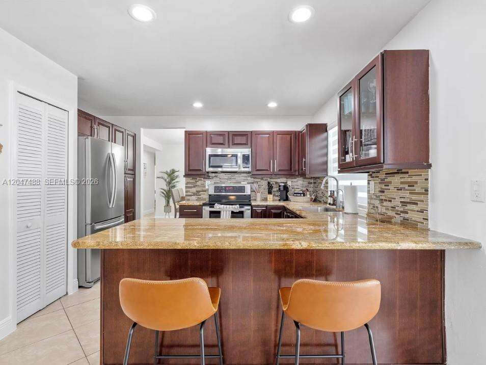 Miami | 9840 3rd St N/A | Picture 12