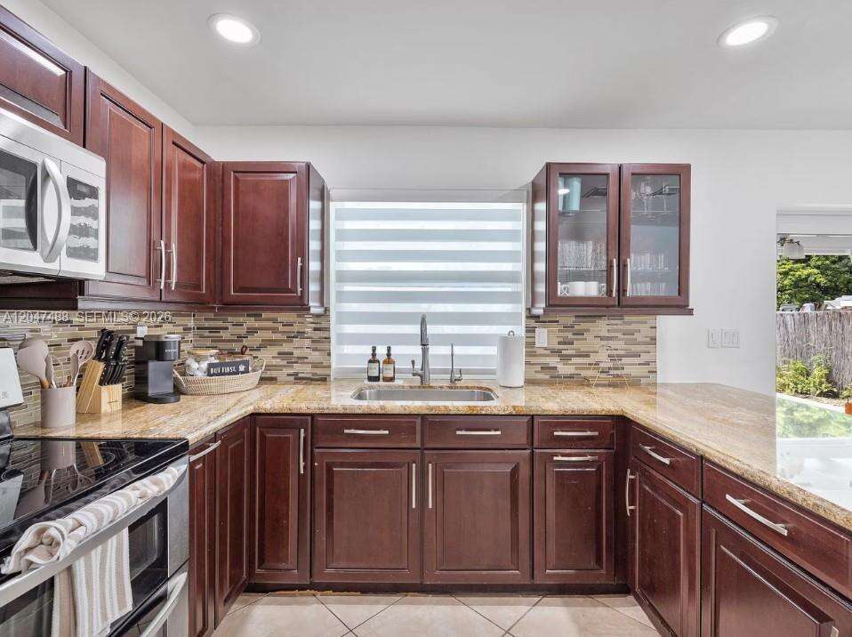 Miami | 9840 3rd St N/A | Picture 13