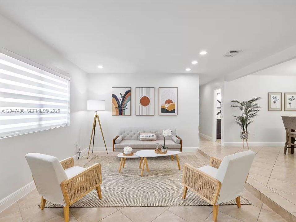 Miami | 9840 3rd St N/A | Picture 9