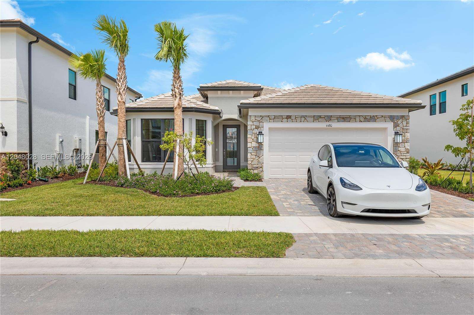 Oakland Park | 4480 Gramercy Dr N/A | Picture 2