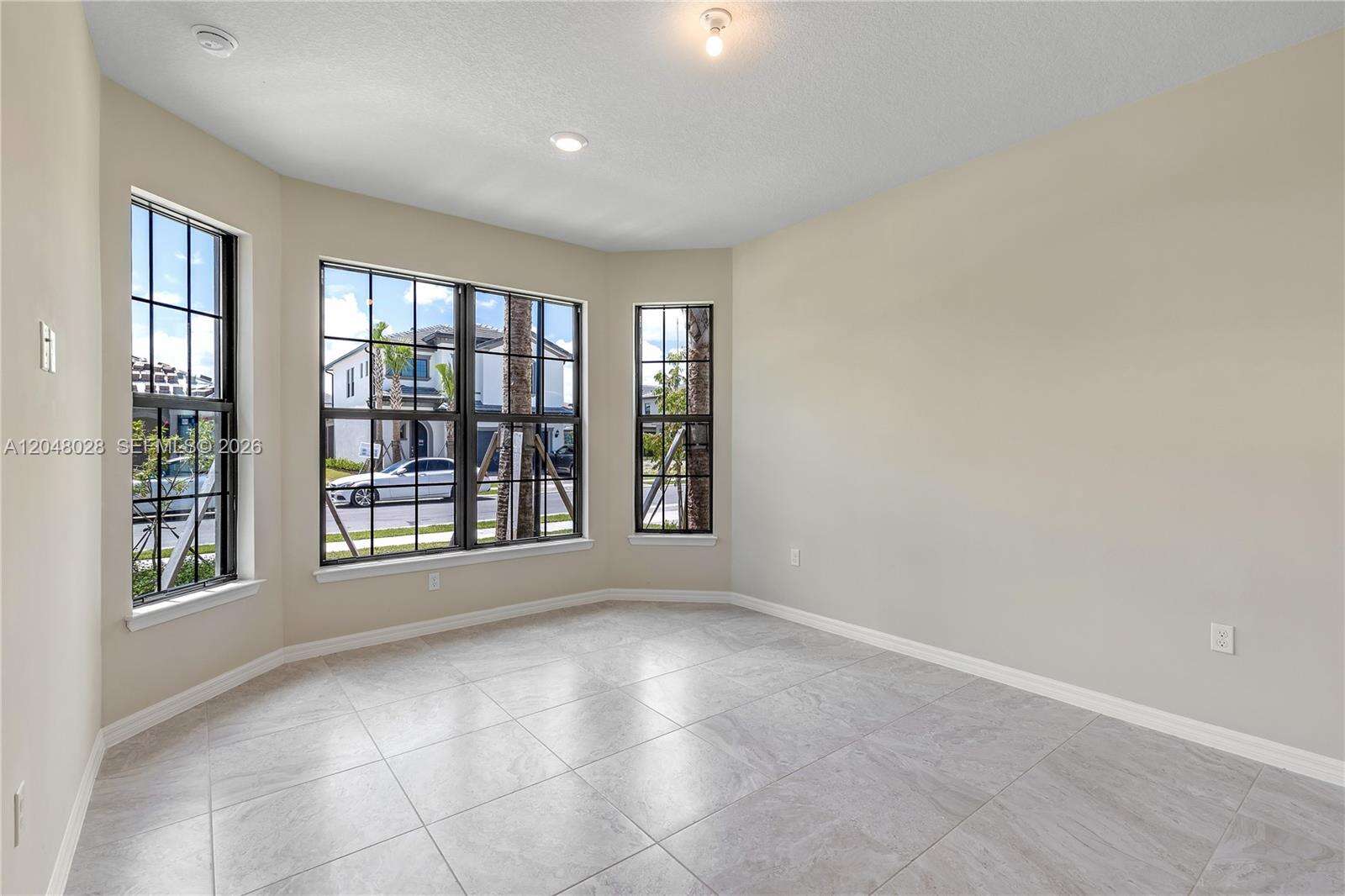 Oakland Park | 4480 Gramercy Dr N/A | Picture 13