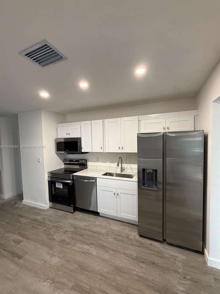 Fort Lauderdale | 2530 14th Ct N/A | Picture 2