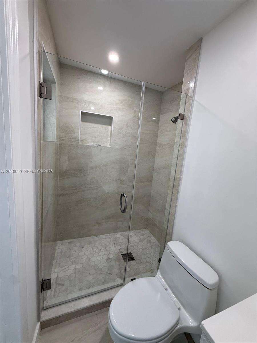 Fort Lauderdale | 2530 14th Ct N/A | Picture 6