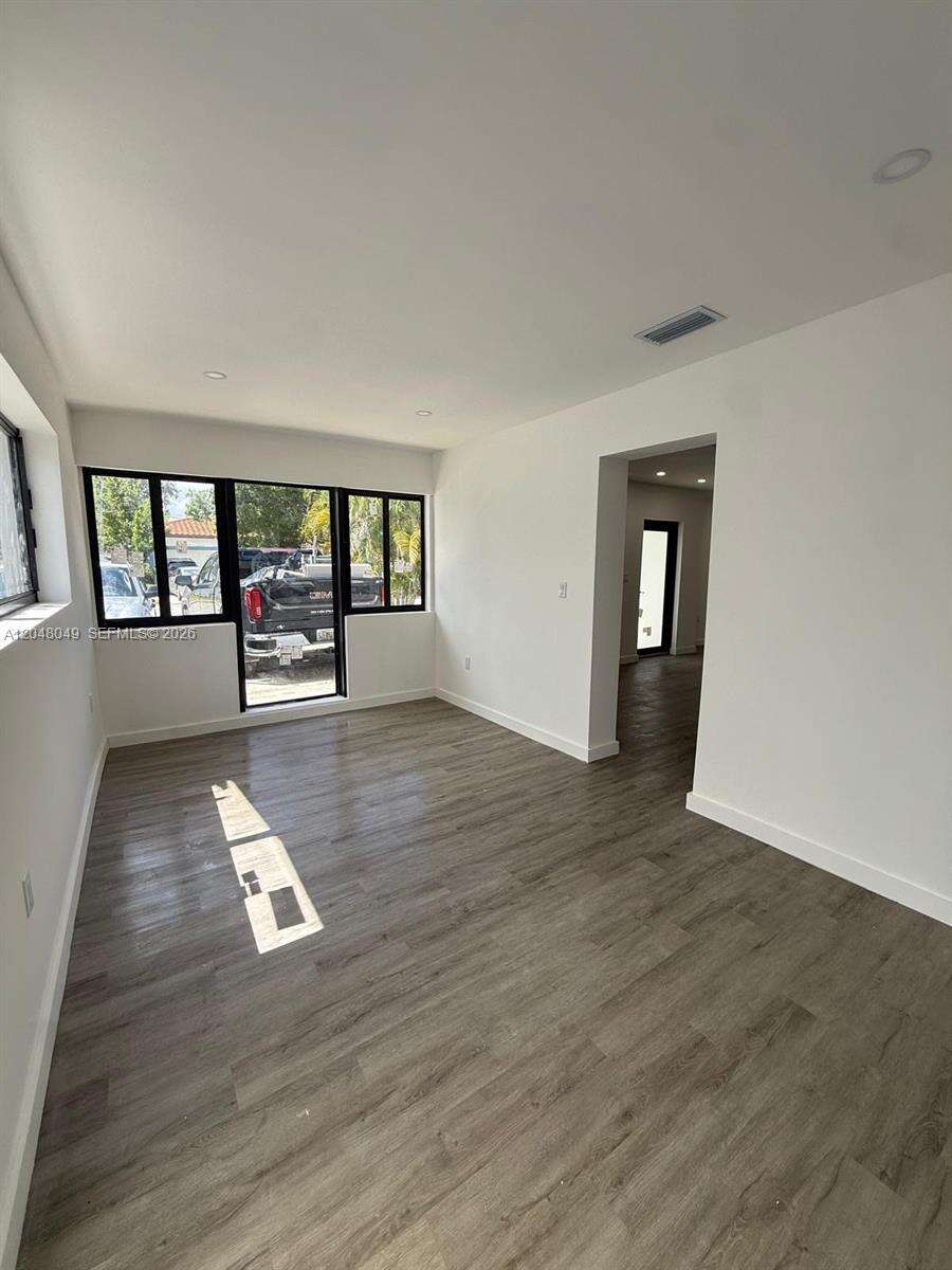 Fort Lauderdale | 2530 14th Ct N/A | Picture 10