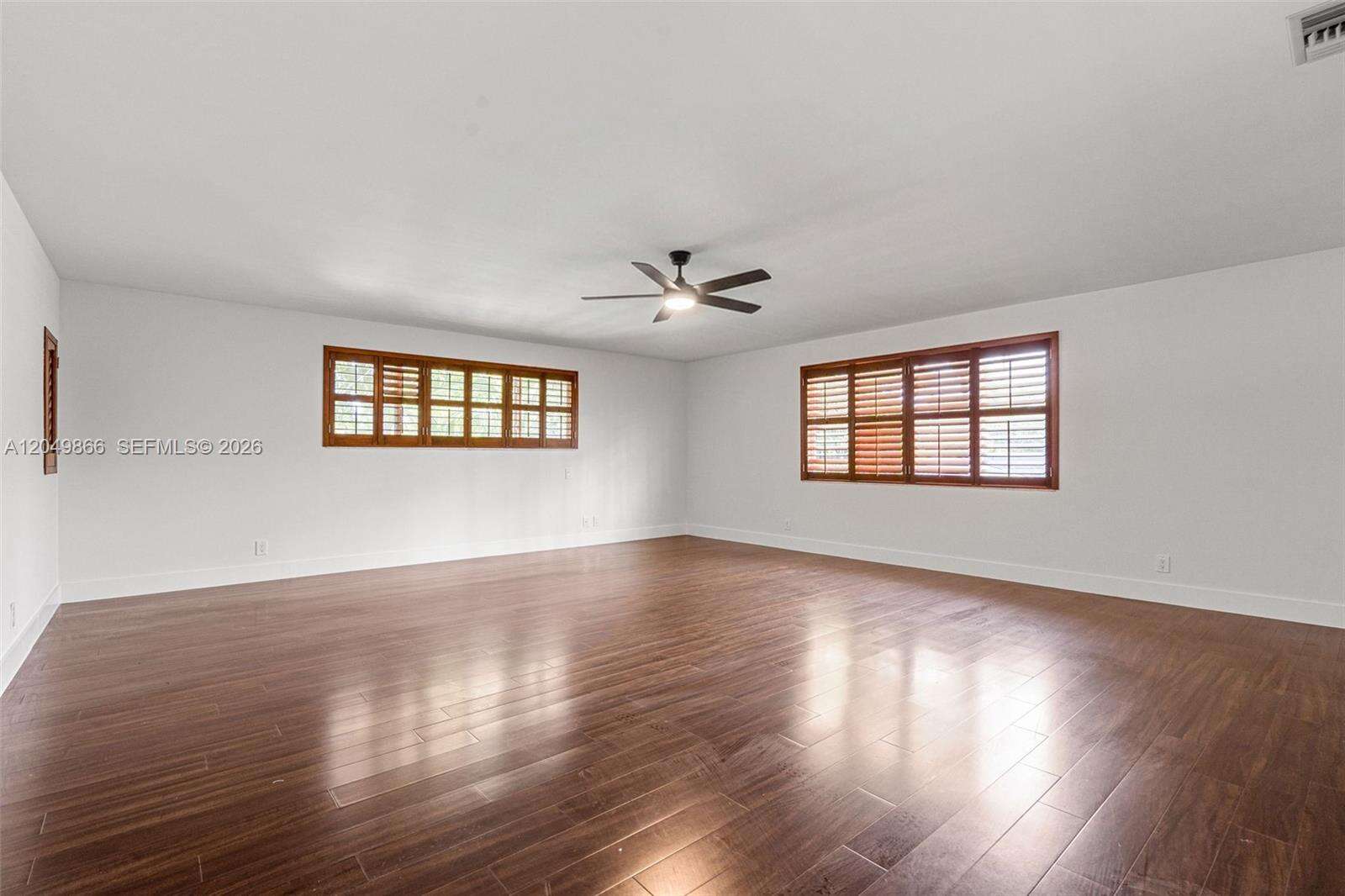 Hollywood | 1550 Tyler St N/A | Picture 35