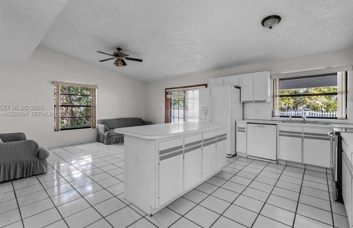 Miami | 4531 146th Ct N/A | Picture 8
