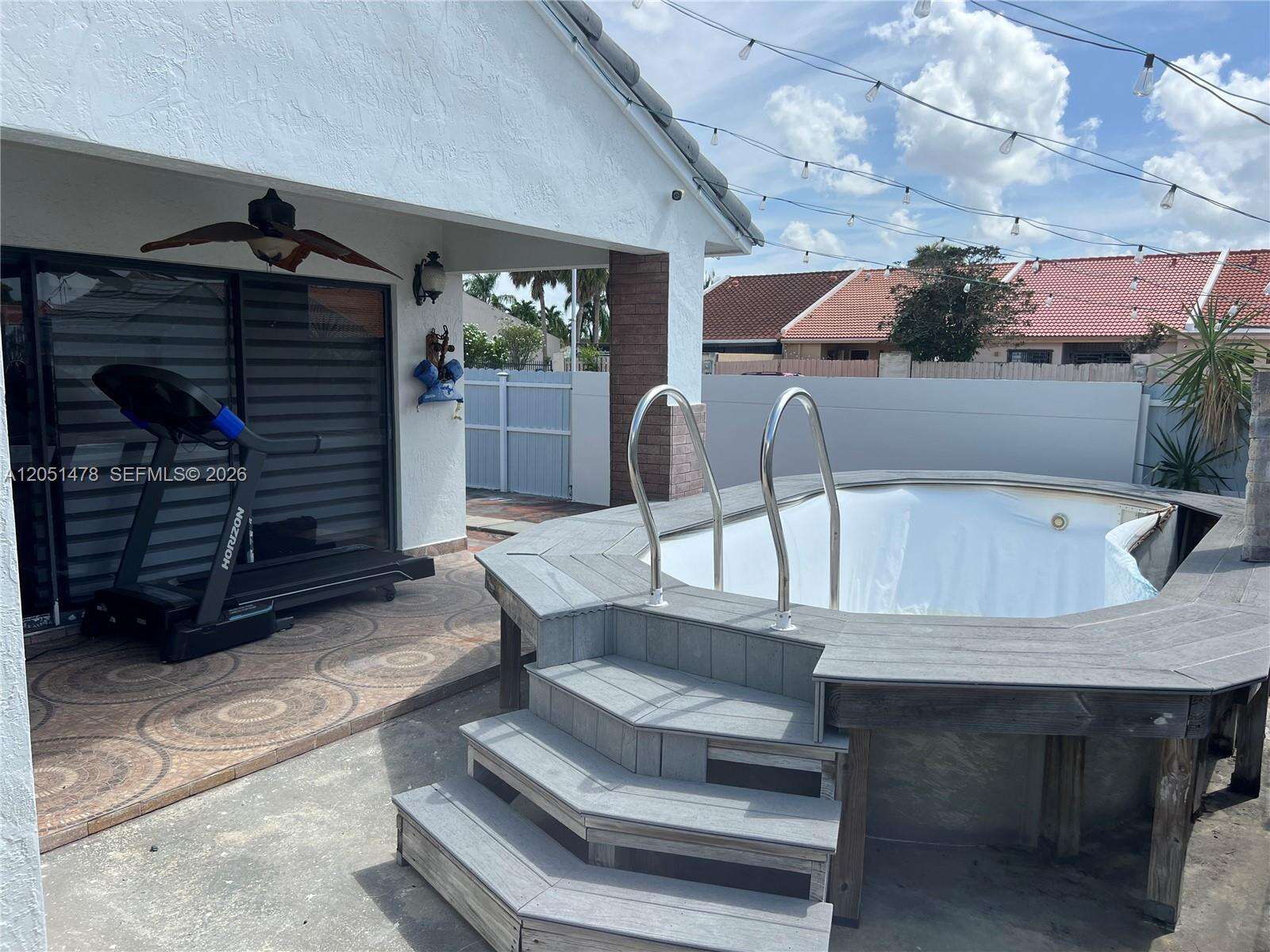 Miami | 5861 149th Ct N/A | Picture 33