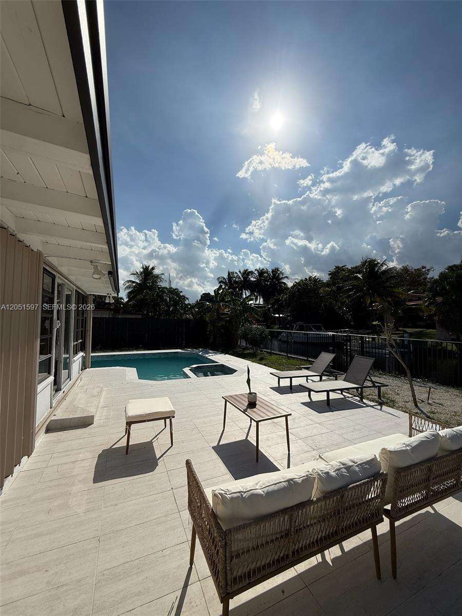 Fort Lauderdale | 2443 Tortugas Ln N/A | Picture 5