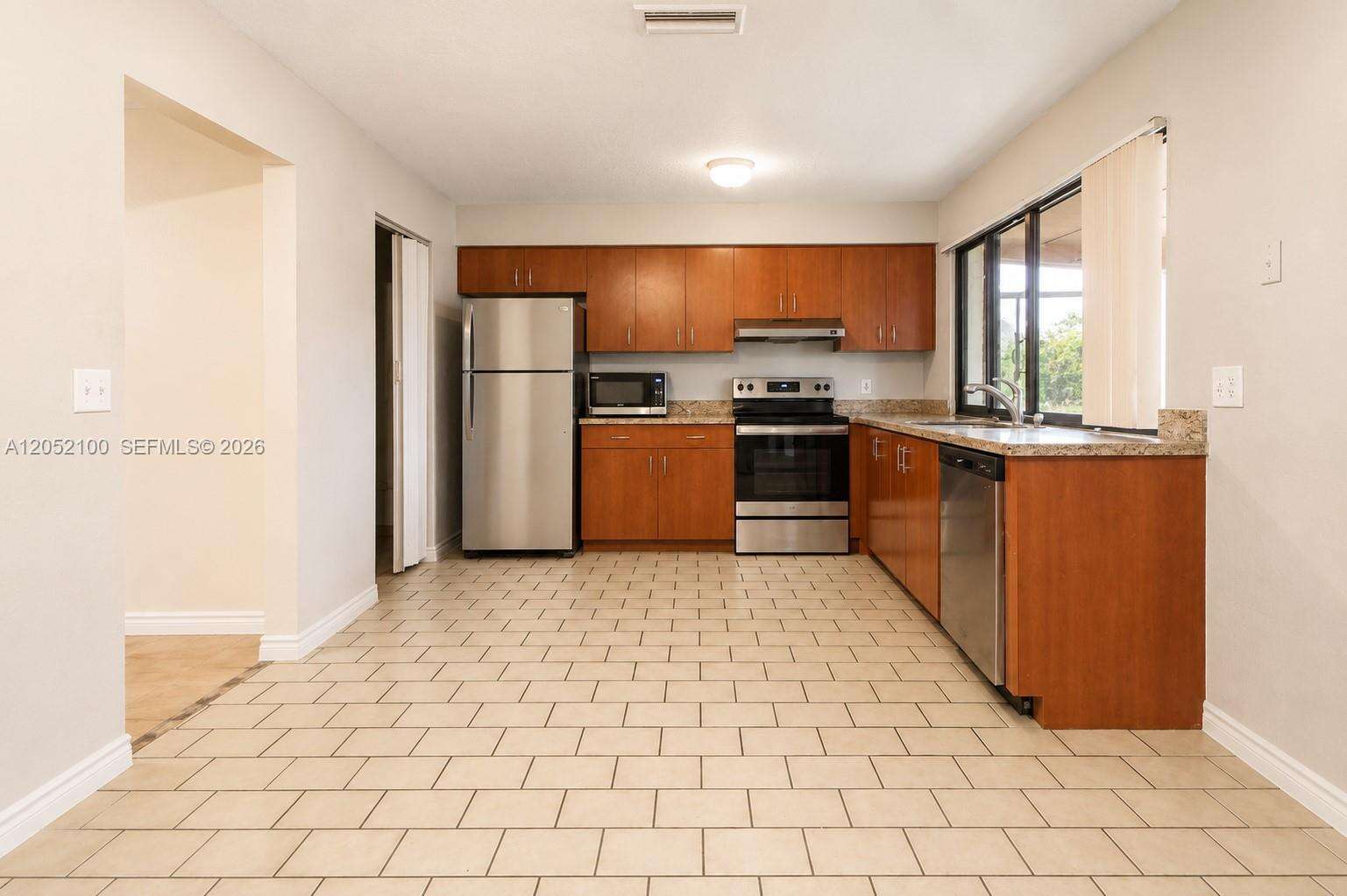 Pembroke Pines | 9320 13th St N/A | Picture 19