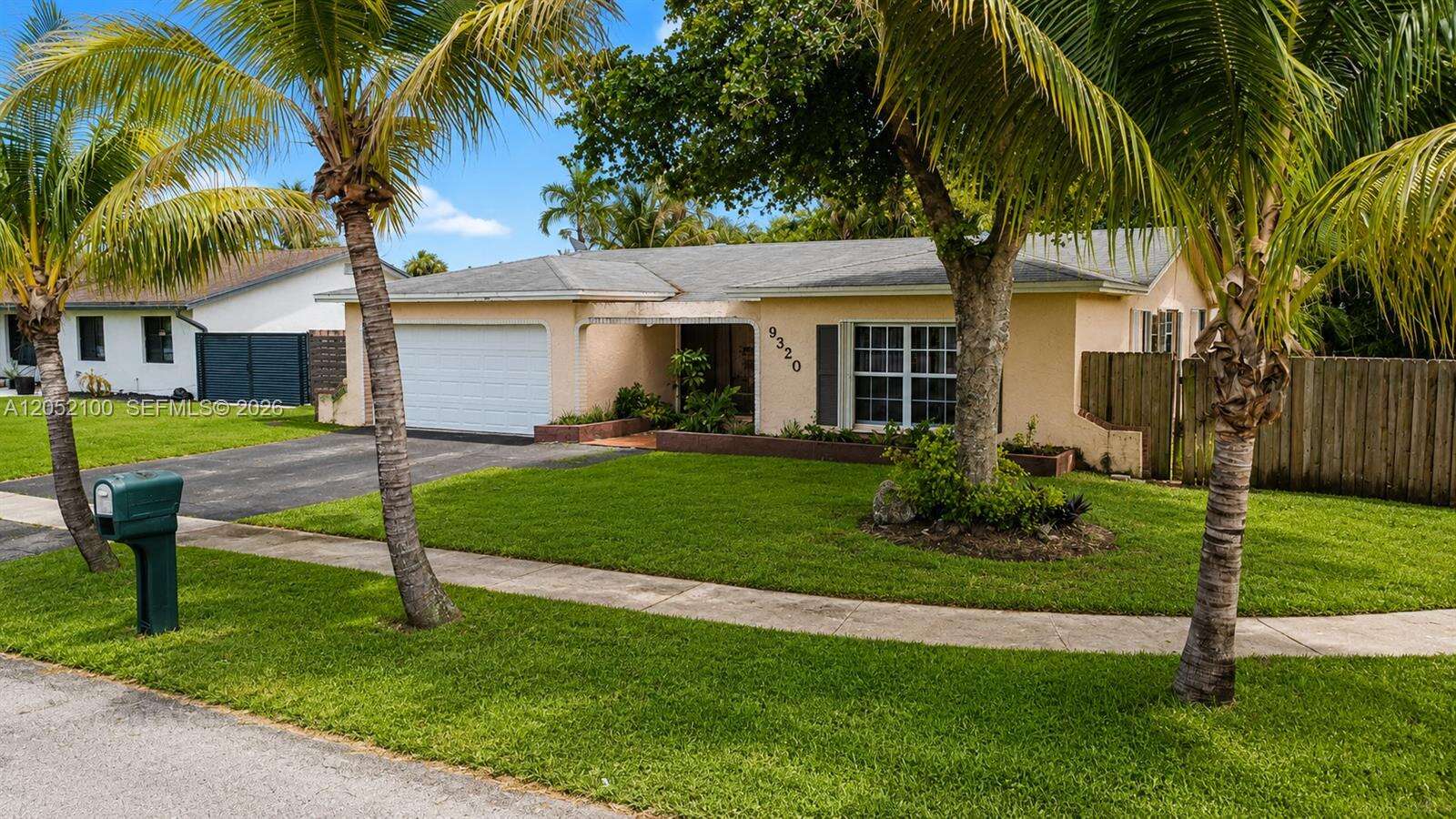 Pembroke Pines | 9320 13th St N/A | Picture 32
