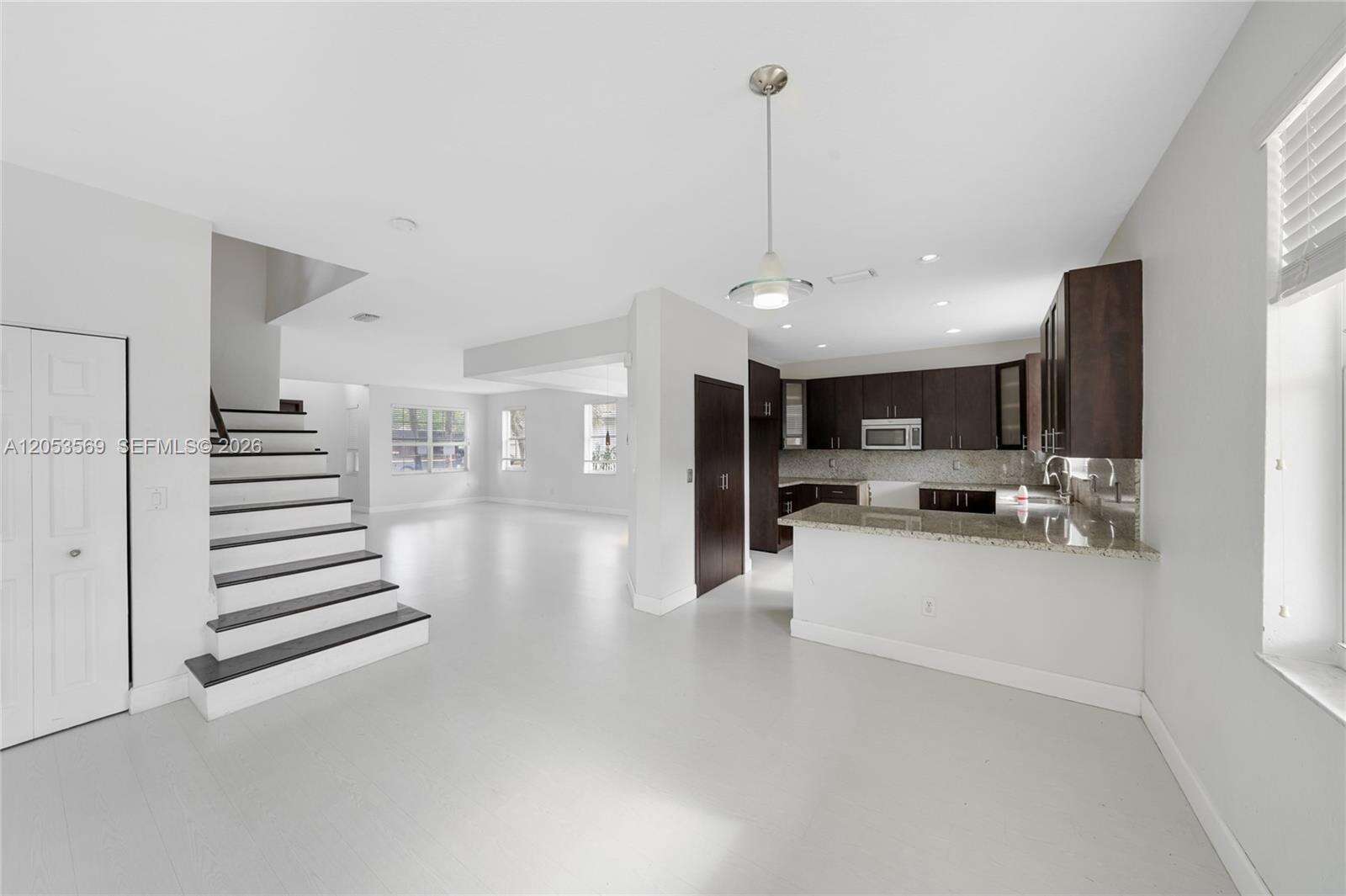 Pembroke Pines | 850 168th Ave N/A | Picture 9