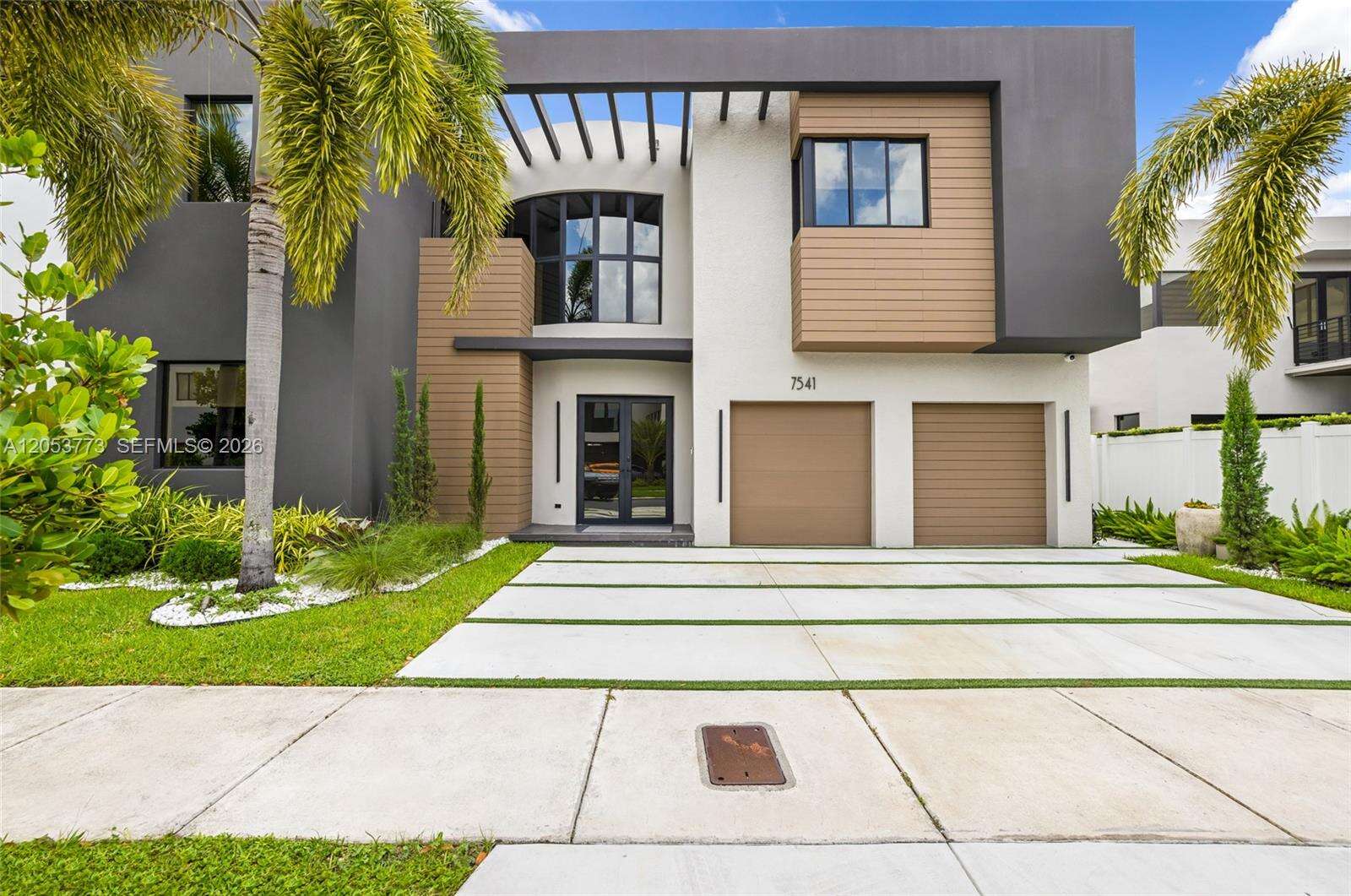 Doral | 7541 100th Ave N/A | Picture 2