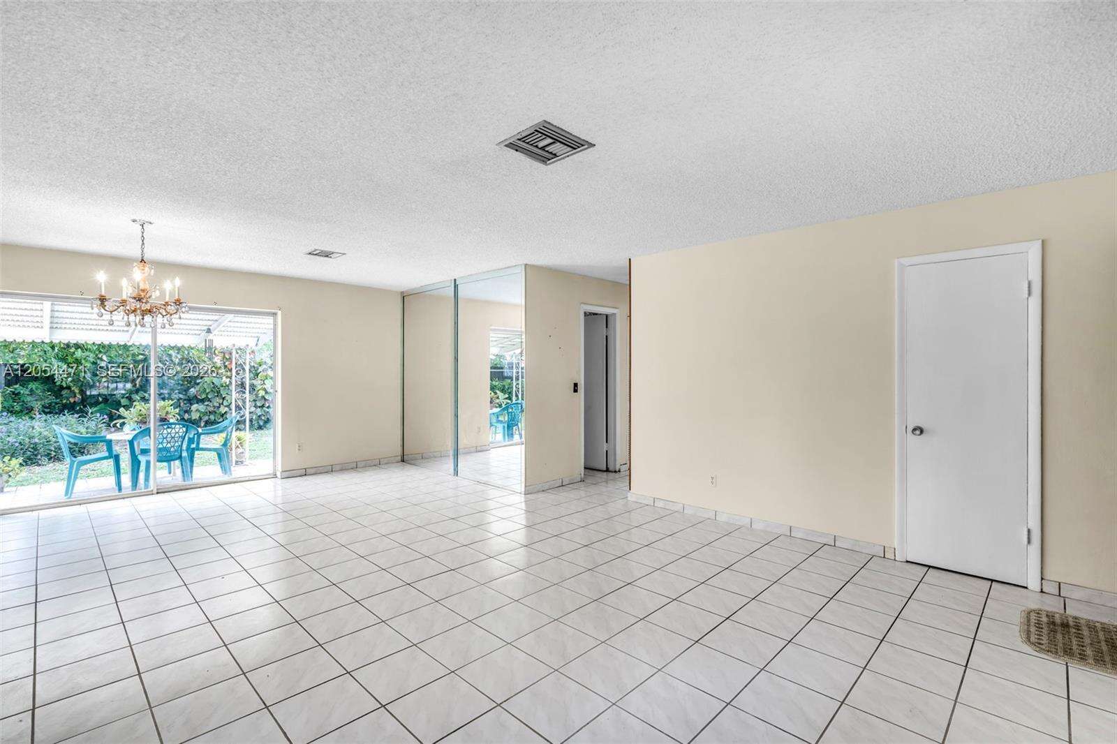 Miami | 4901 97th Ave N/A | Picture 9