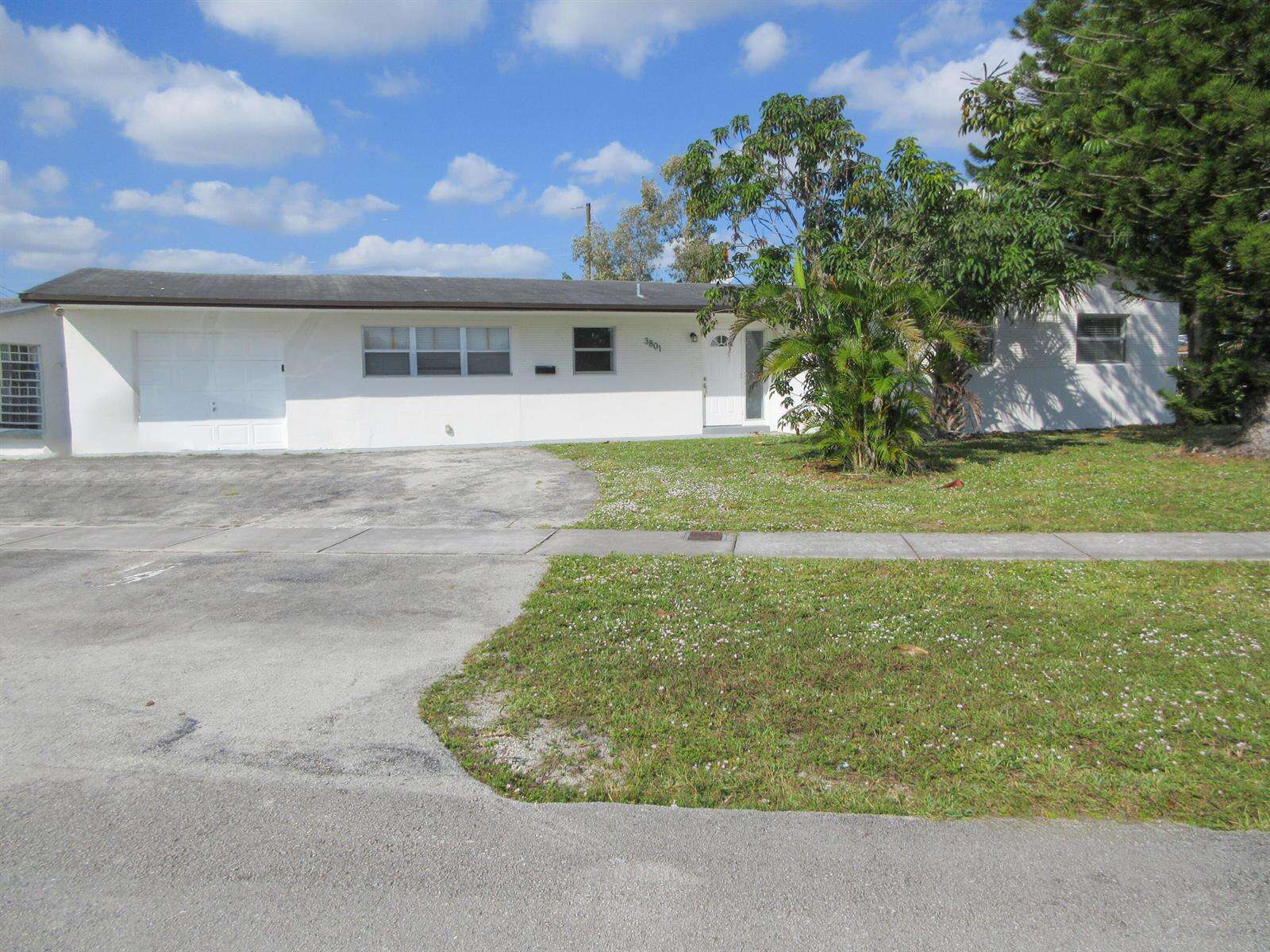 Lauderhill | 3801 6th N/A | Picture 1
