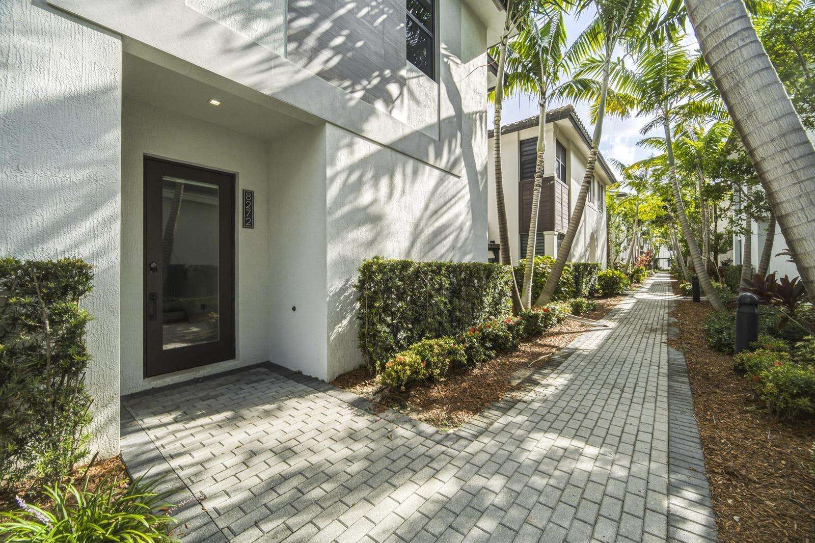 Doral | 8272 44th N/A | Picture 4