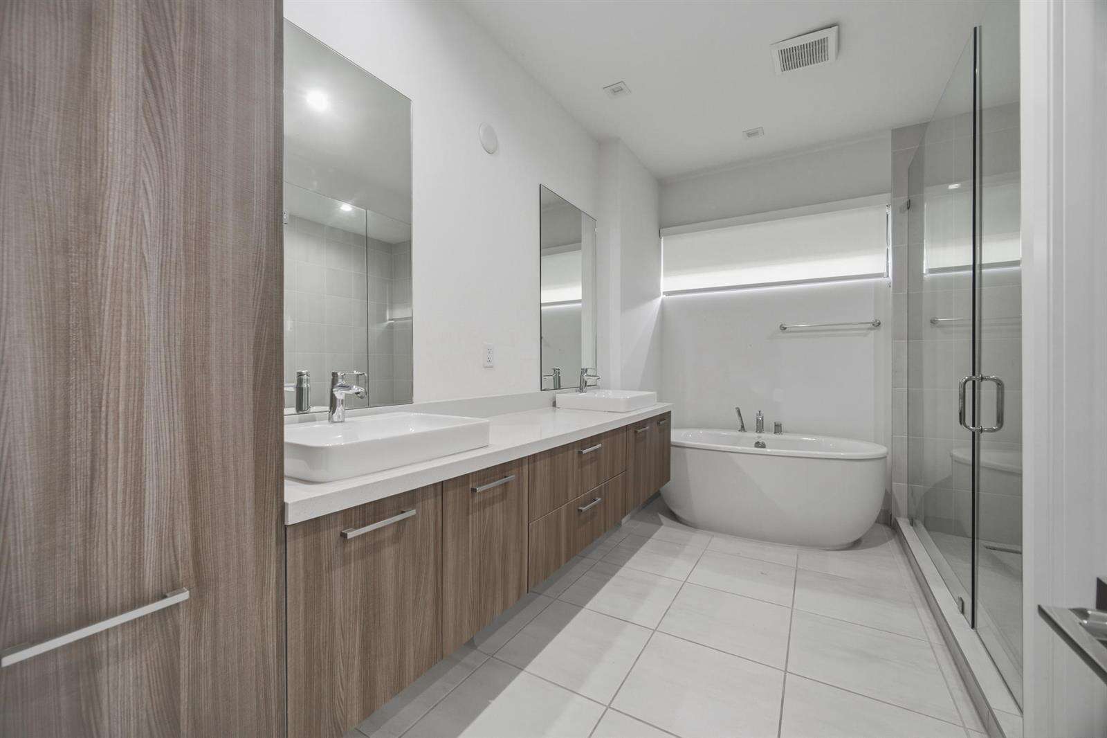 Doral | 8272 44th N/A | Picture 38