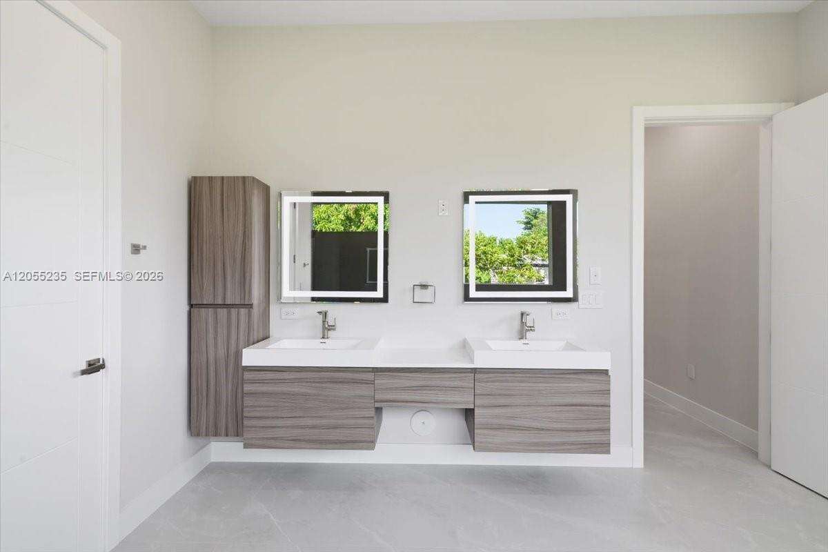 Miami | 2880 Sw 113 Avenue N/A | Picture 73