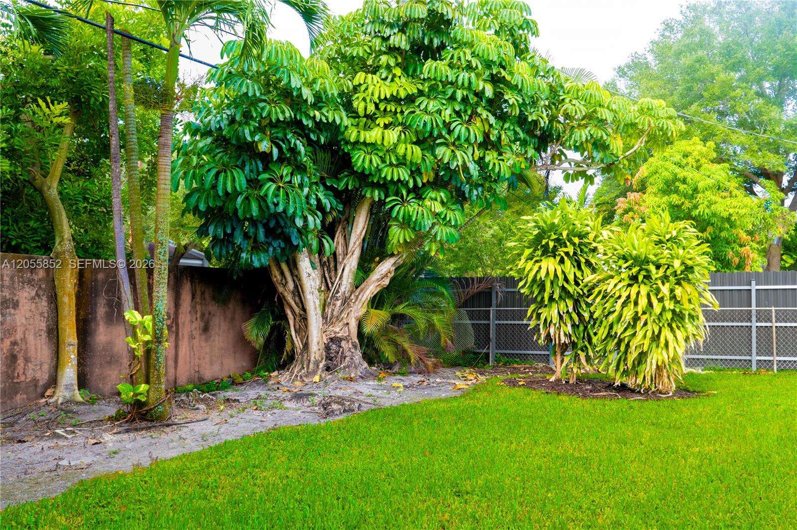Pembroke Pines | 7330 1st Ct N/A | Picture 14