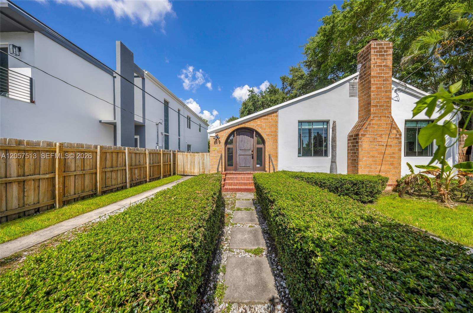 Miami | 7020 5th Ave N/A | Picture 1