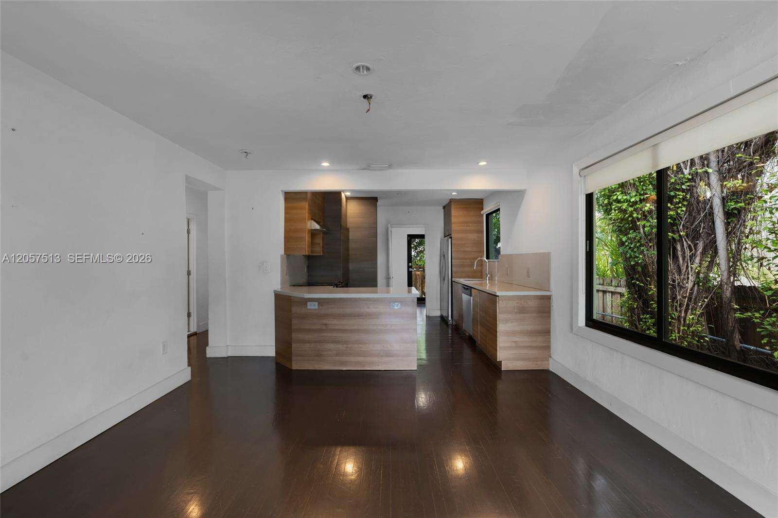 Miami | 7020 5th Ave N/A | Picture 12