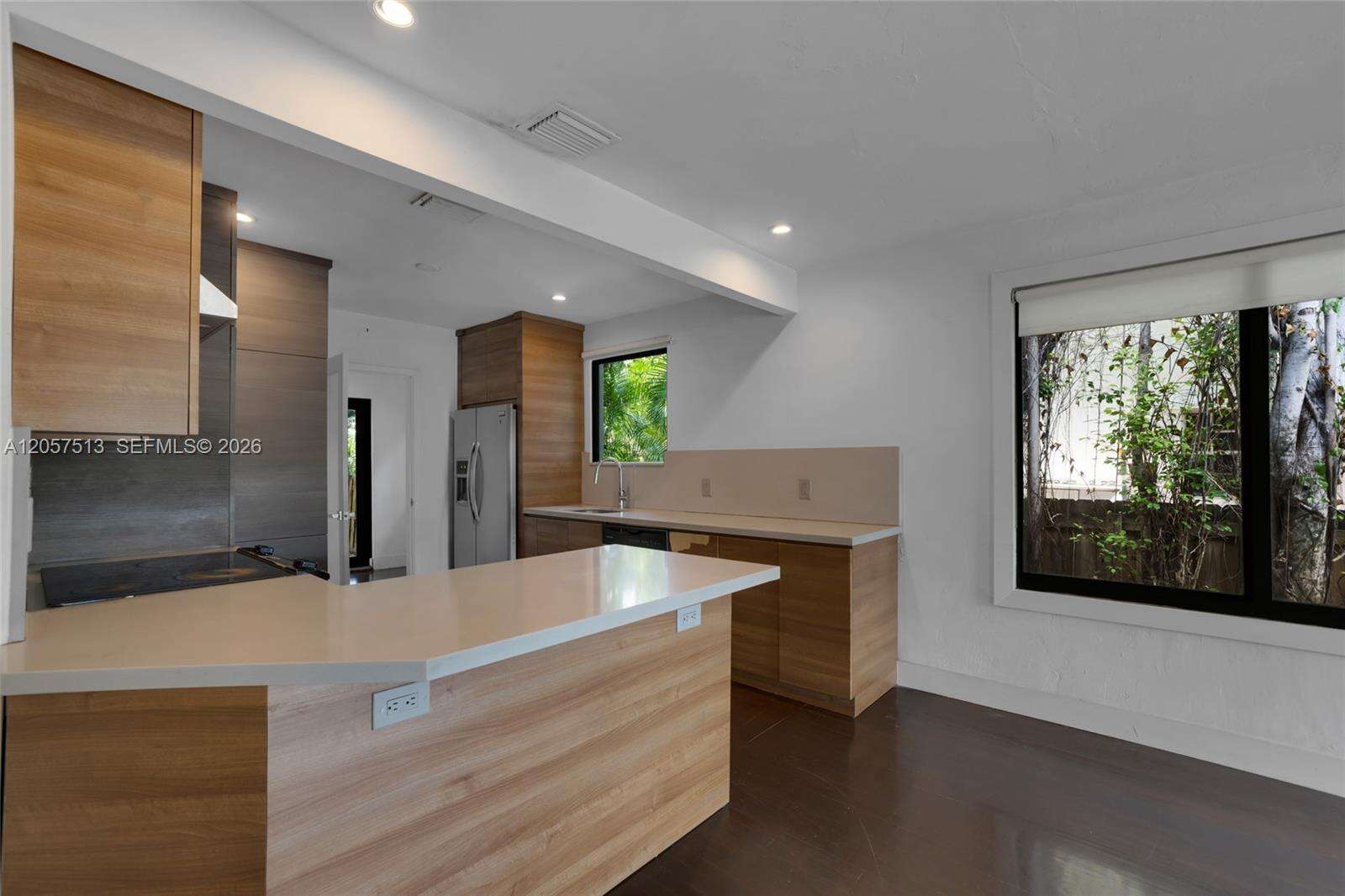 Miami | 7020 5th Ave N/A | Picture 14