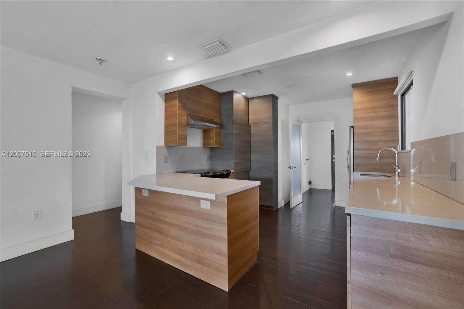 Miami | 7020 5th Ave N/A | Picture 16