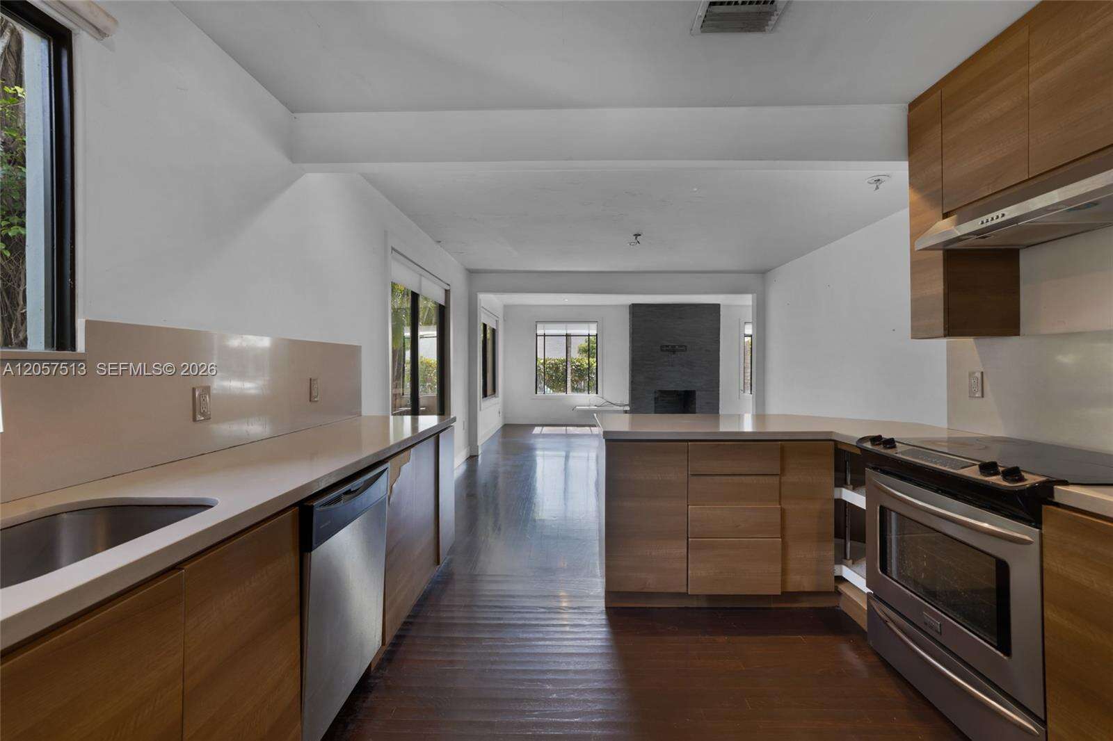 Miami | 7020 5th Ave N/A | Picture 19