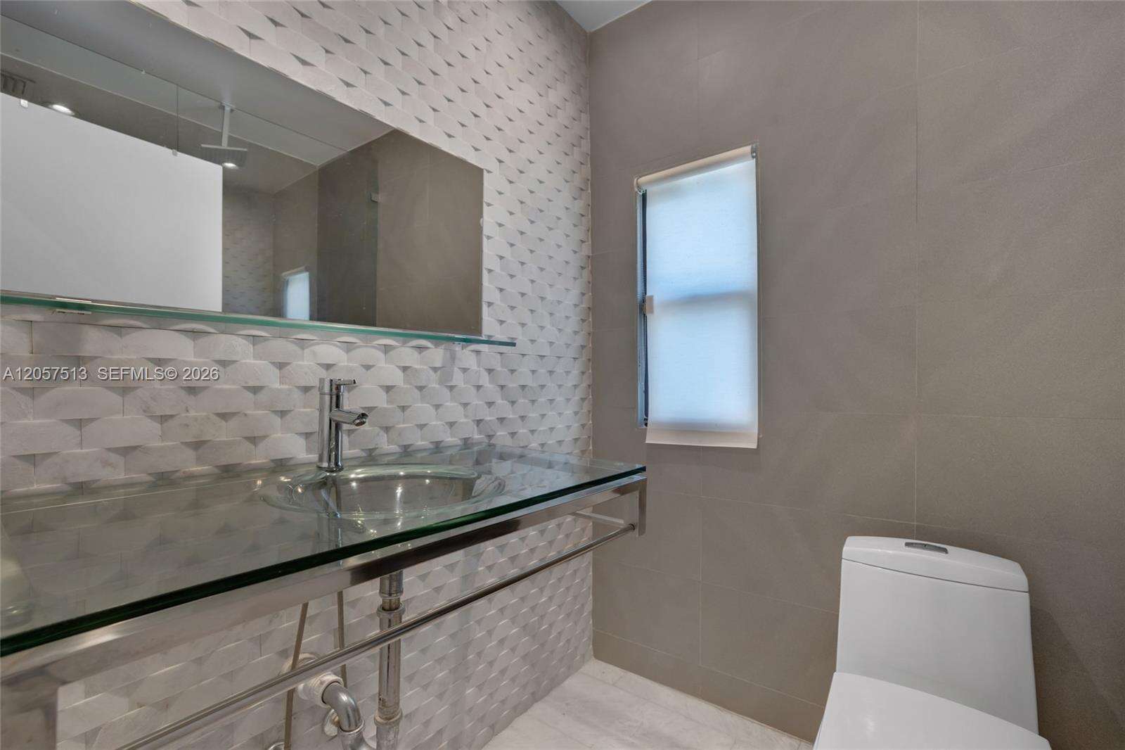 Miami | 7020 5th Ave N/A | Picture 28