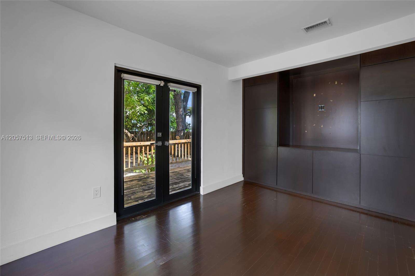 Miami | 7020 5th Ave N/A | Picture 30