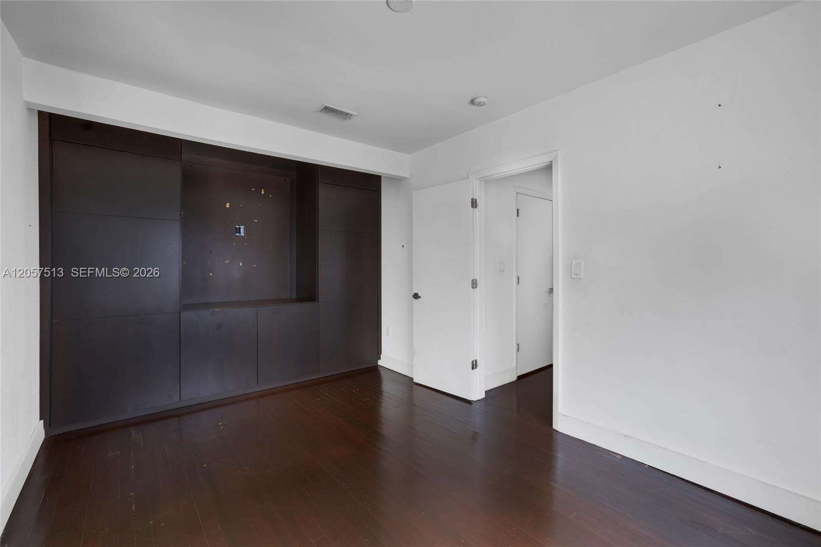 Miami | 7020 5th Ave N/A | Picture 31