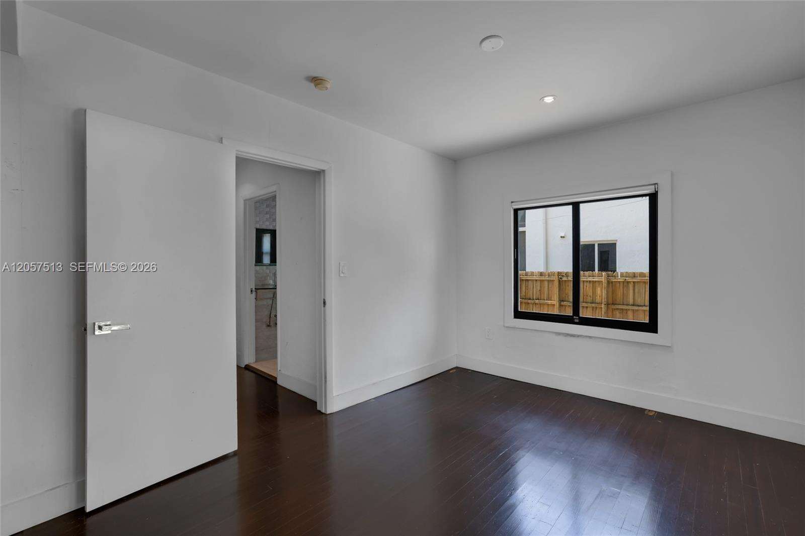 Miami | 7020 5th Ave N/A | Picture 32