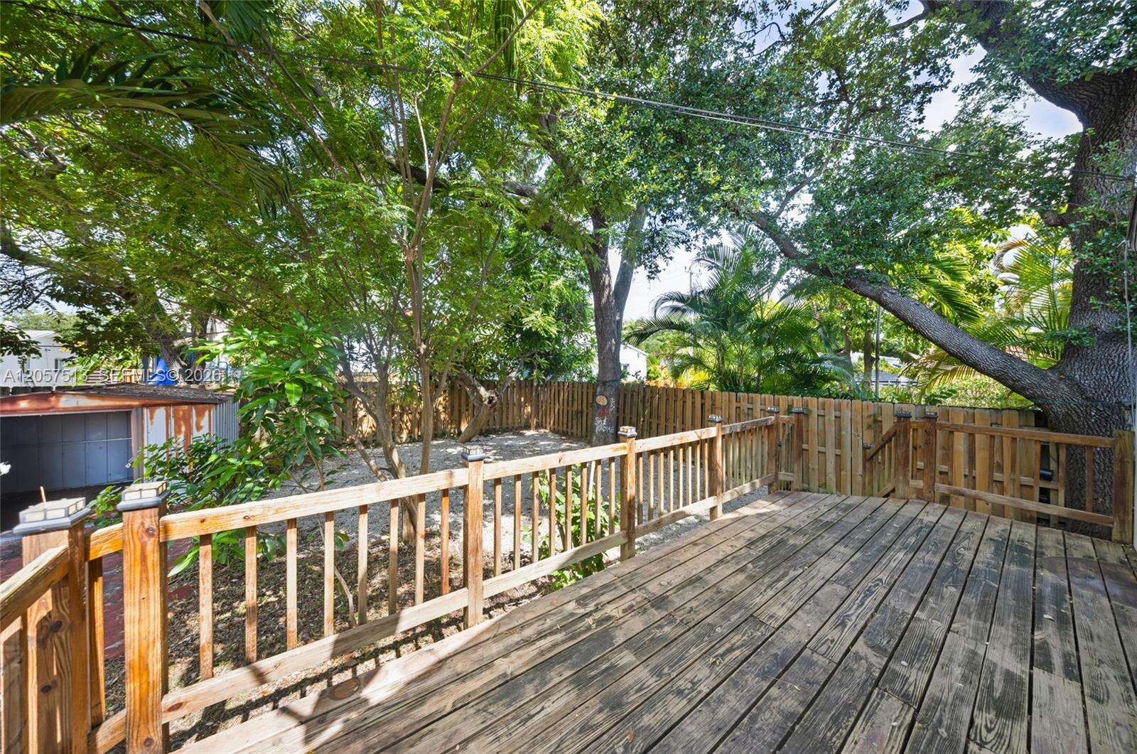 Miami | 7020 5th Ave N/A | Picture 38