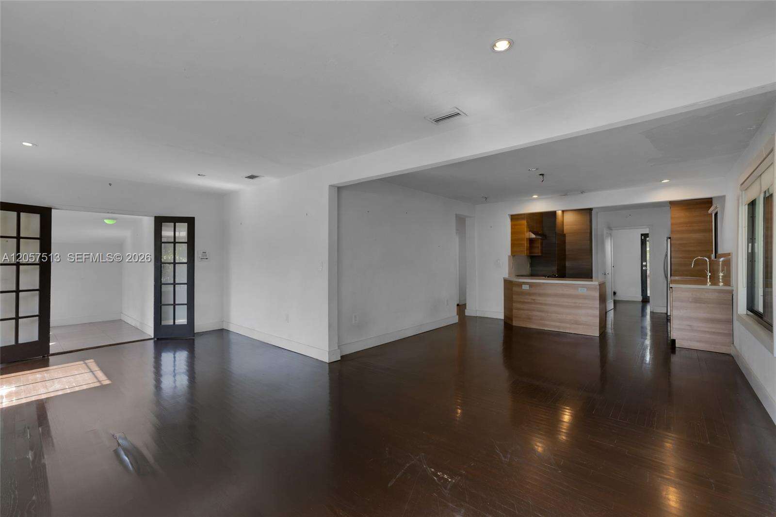 Miami | 7020 5th Ave N/A | Picture 7
