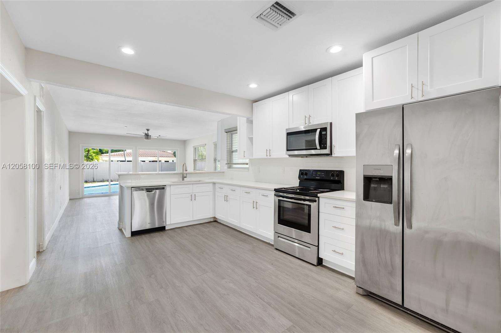 Pompano Beach | 3405 Robbins Rd N/A | Picture 25