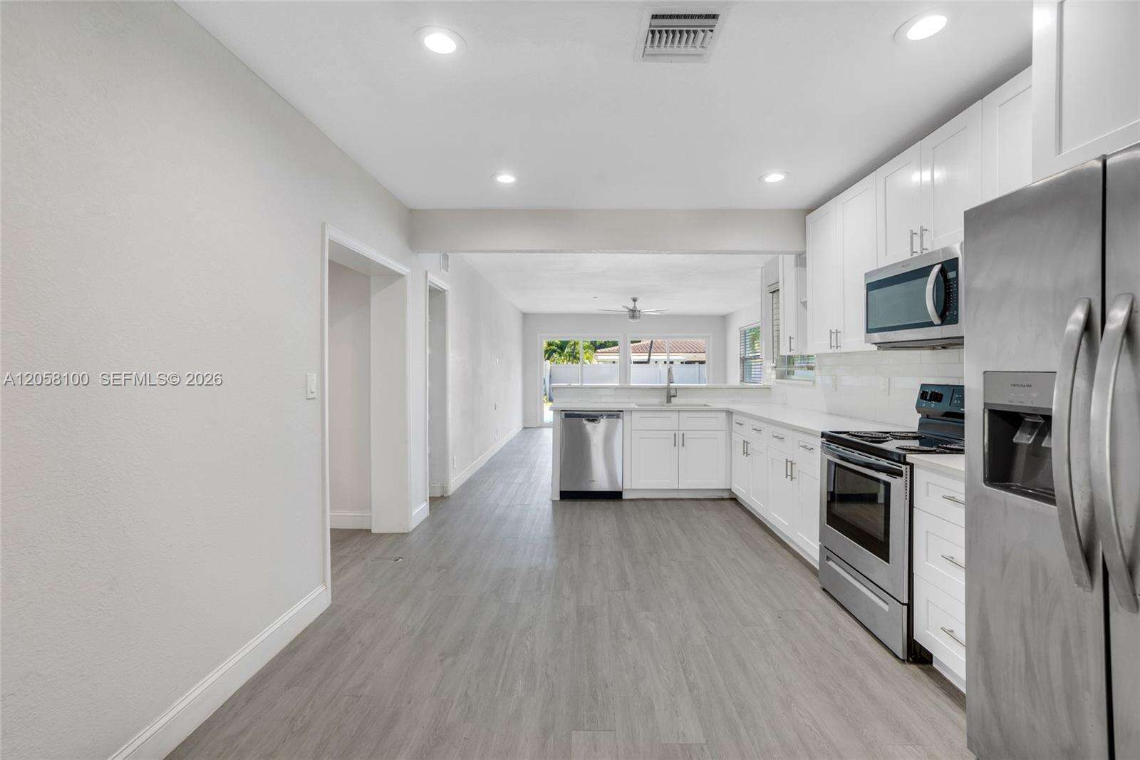 Pompano Beach | 3405 Robbins Rd N/A | Picture 27