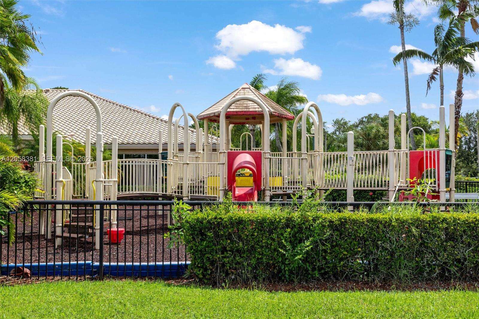 Miramar | 2412 164th Ave N/A | Picture 39