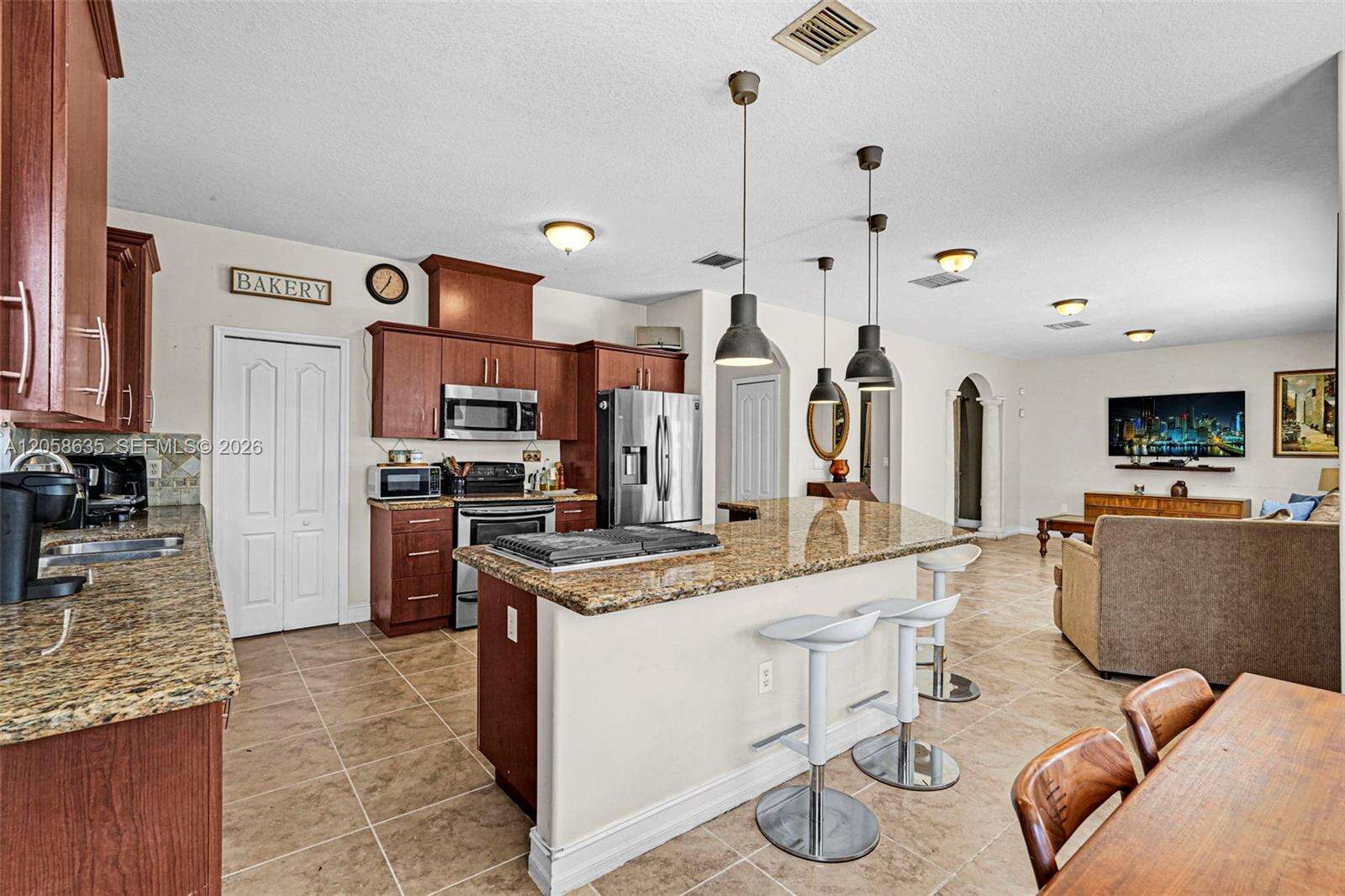 Miami | 15664 12th Ter N/A | Picture 45