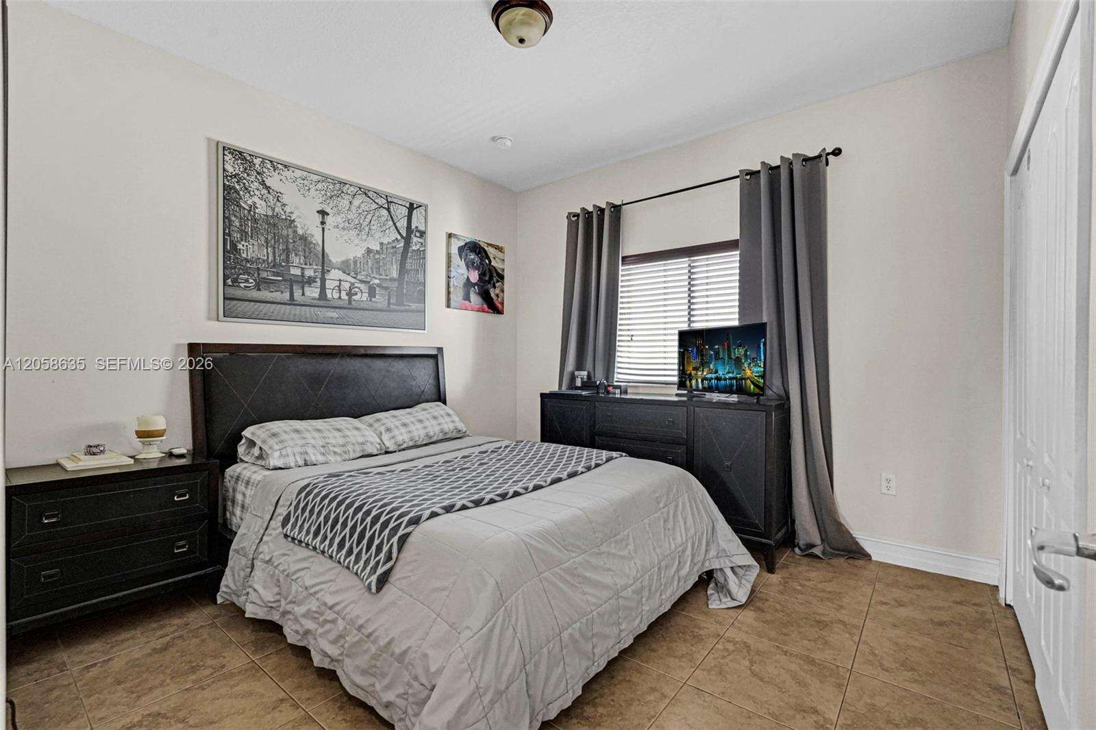 Miami | 15664 12th Ter N/A | Picture 72