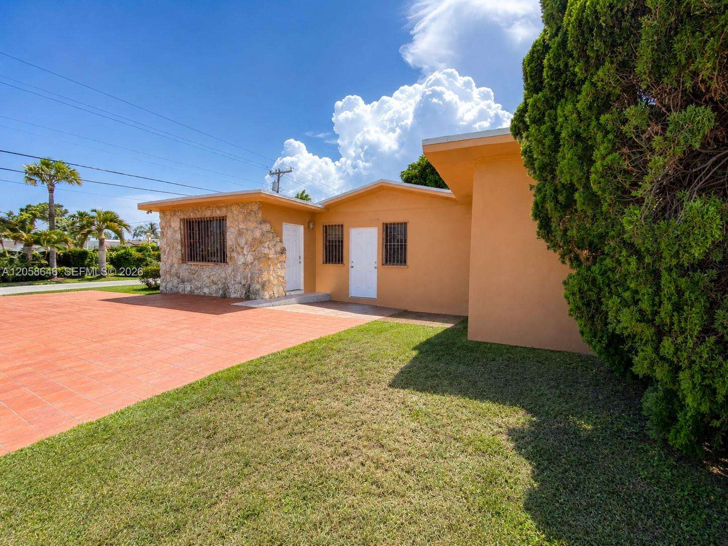 Miami | 10200 171st St N/A | Picture 2
