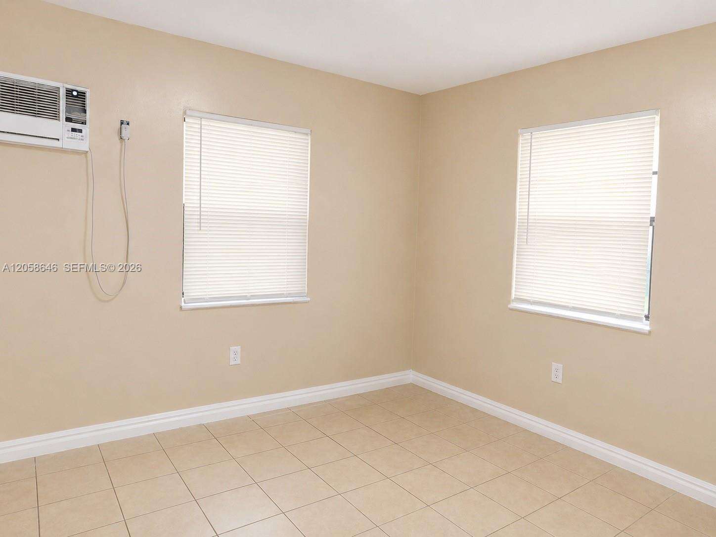 Miami | 10200 171st St N/A | Picture 17