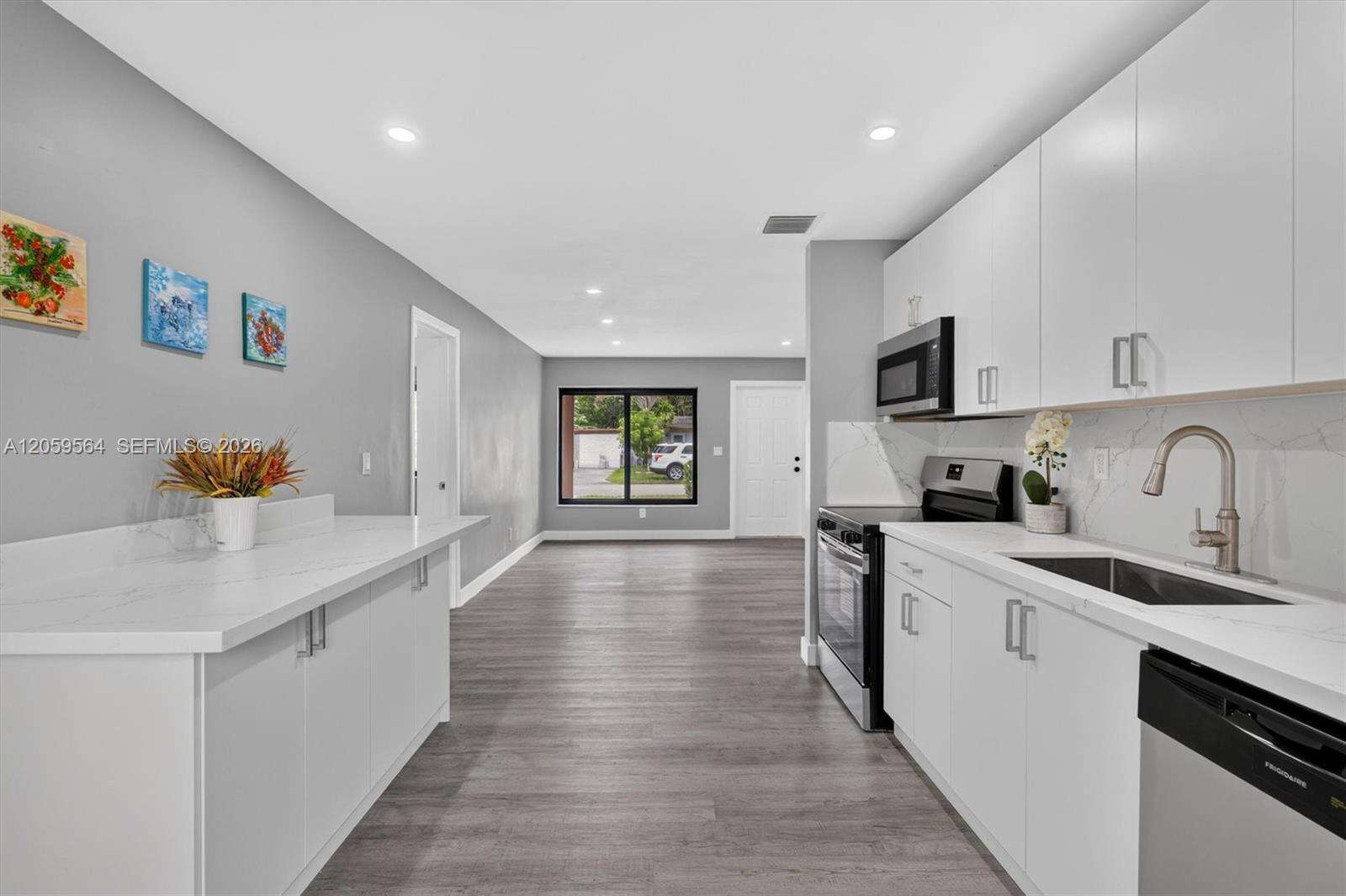 Hollywood | 5626 Raleigh St N/A | Picture 17