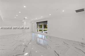 Fort Lauderdale | 2185 Imperial Point Dr N/A | Picture 11