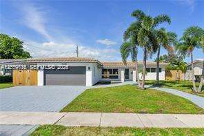 Fort Lauderdale | 2185 Imperial Point Dr N/A | Picture 15