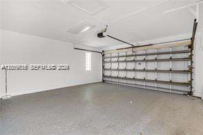 Fort Lauderdale | 2185 Imperial Point Dr N/A | Picture 16