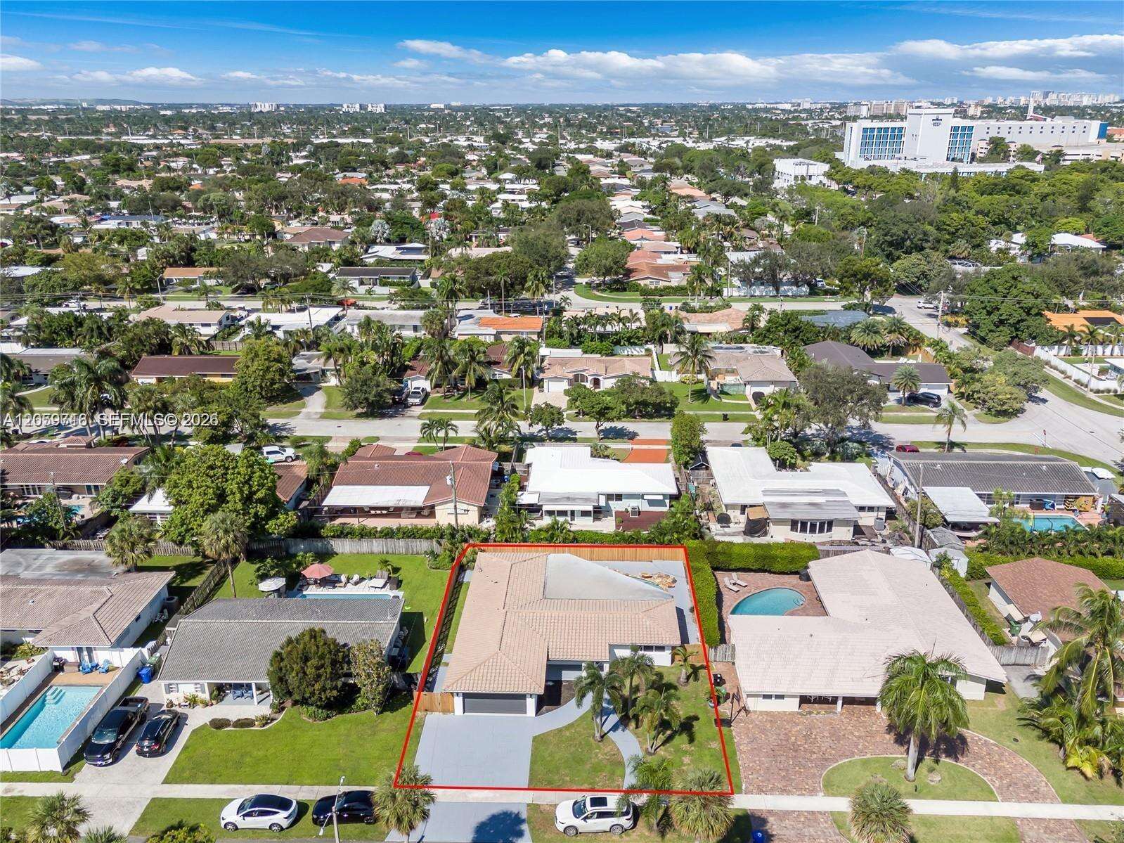Fort Lauderdale | 2185 Imperial Point Dr N/A | Picture 3