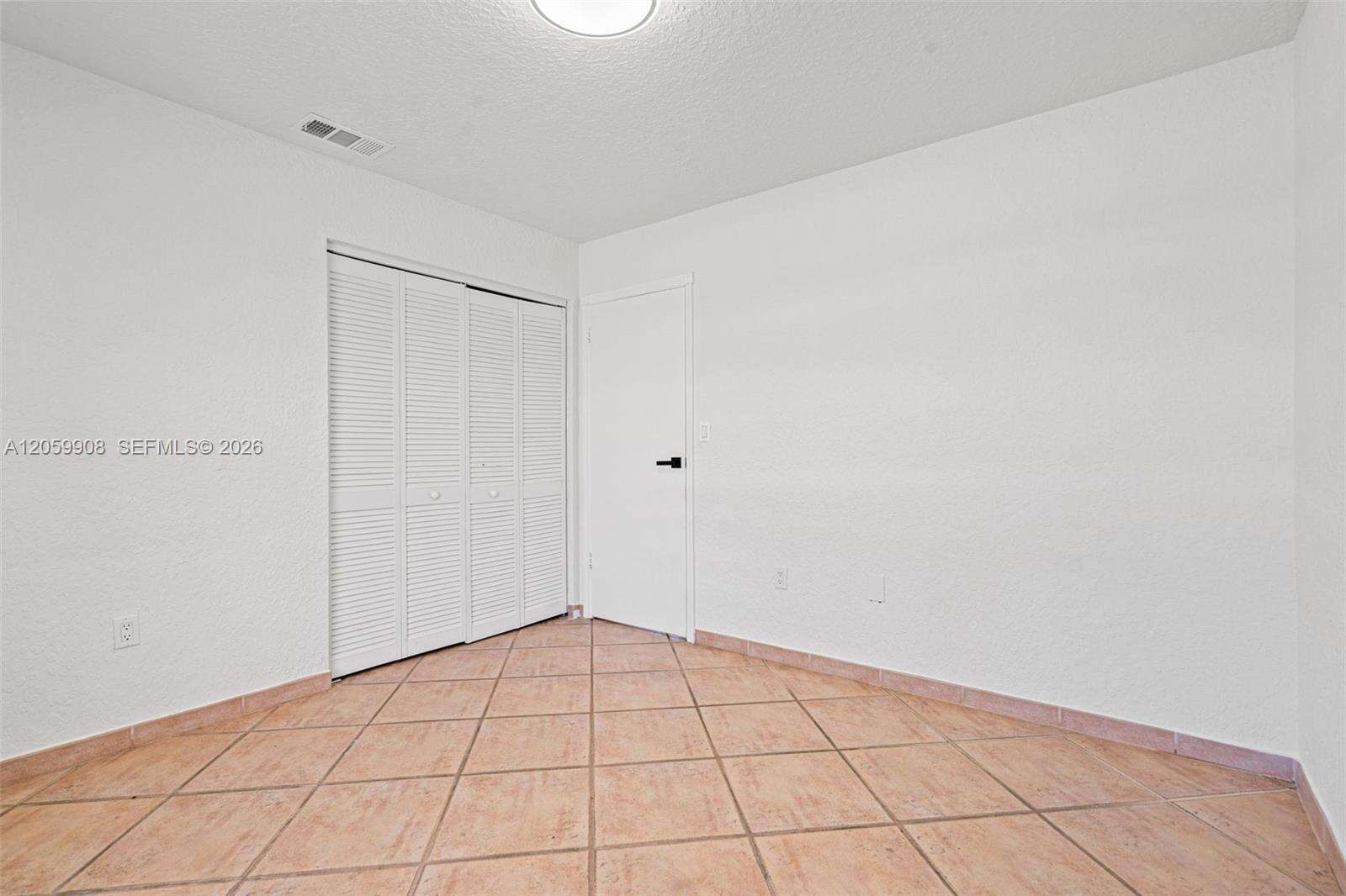 Miami | 14242 46th Ter N/A | Picture 29