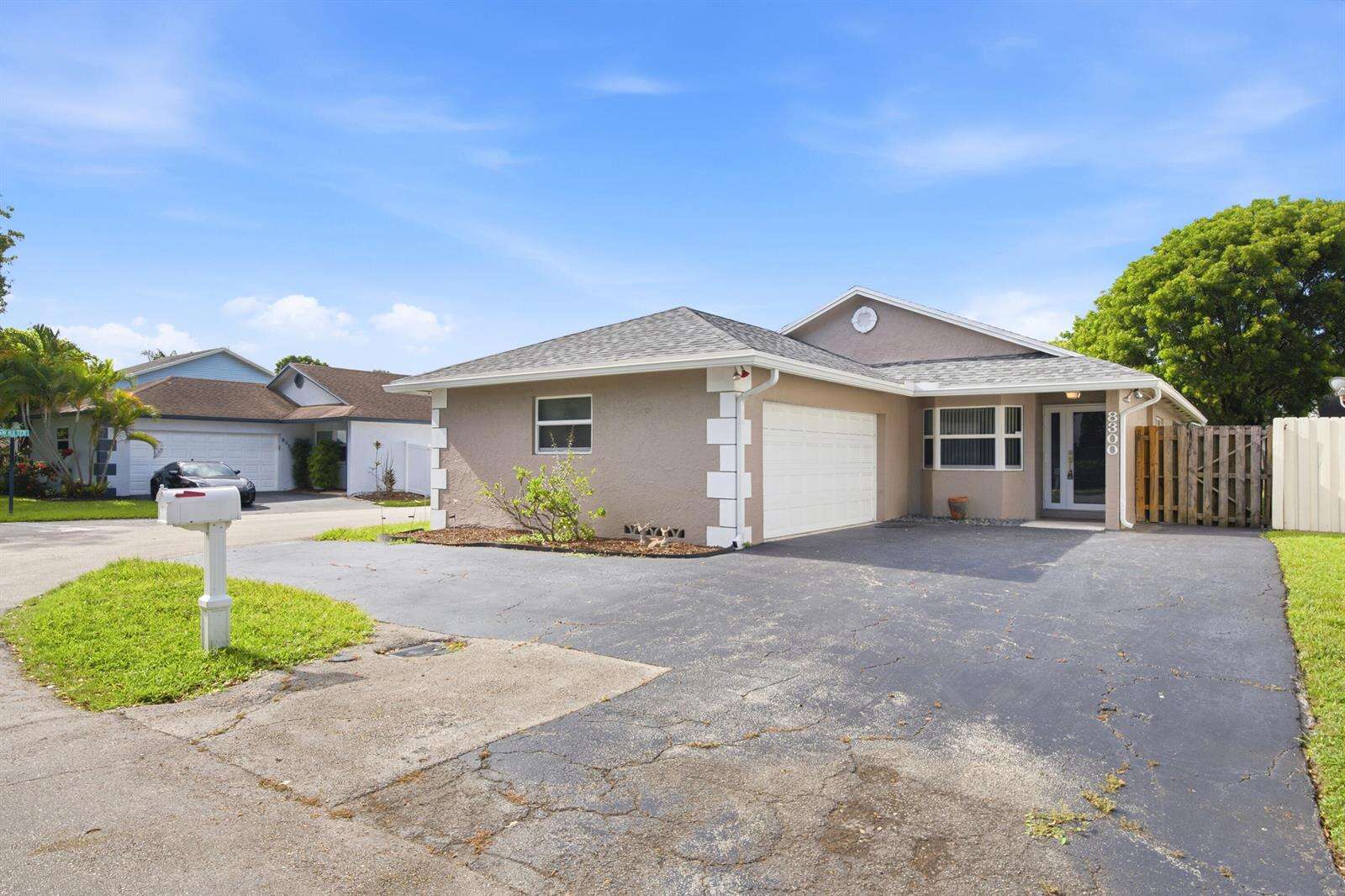 Davie | 8300 41st N/A | Picture 3