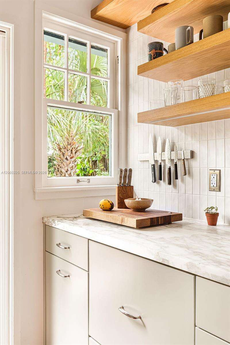 Miami | 4330 Lennox Dr N/A | Picture 15